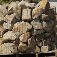 Blonde Sandstone Rubble 6"-9"
