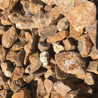 Bark Brown 3/4" Decorative Rock