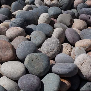 Mex Beach Pebbles 2" – 3" mix